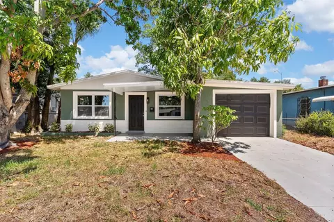 2310 33rd St S, Saint Petersburg, FL 33712