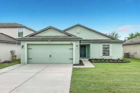2395 Bracknell Forest Trl, Tavares, FL 32778