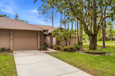450 Stanton Pl, Longwood, FL 32779