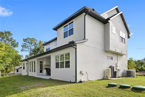 Exterior - 2034 Mcmichael Rd, Saint Cloud, FL 34771 photo 6 of 10
