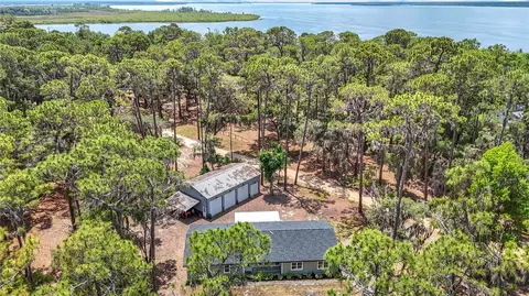 7374 Circle Dr, Lady Lake, FL 32159