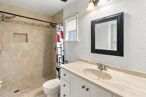 Bath - 1144 Monroe Ave, Saint Cloud, FL 34769 photo 1 of 3