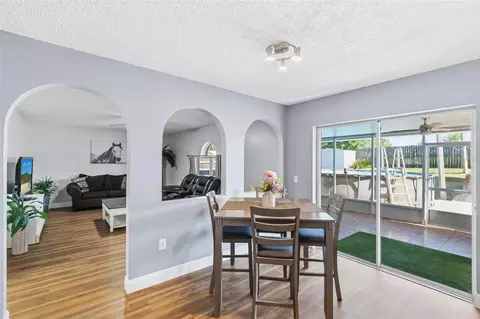 Dining - 2150 Sandridge Cir, Eustis, FL 32726 photo 1 of 2