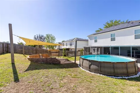 Exterior - 2150 Sandridge Cir, Eustis, FL 32726 photo 4 of 8