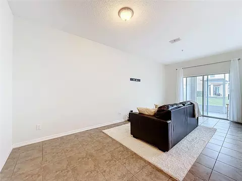 Living - 661 Fortanini Cir, Ocoee, FL 34761 photo 6 of 7