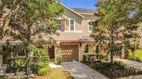 Exterior - 661 Fortanini Cir, Ocoee, FL 34761 photo 4 of 10
