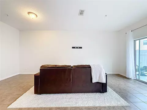 Living - 661 Fortanini Cir, Ocoee, FL 34761 photo 5 of 7