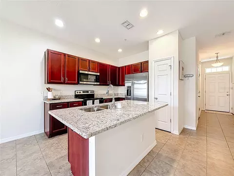 Kitchen - 661 Fortanini Cir, Ocoee, FL 34761 photo 6 of 6