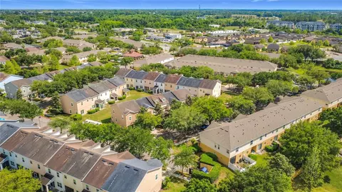 View/Area - 661 Fortanini Cir, Ocoee, FL 34761 photo 2 of 16