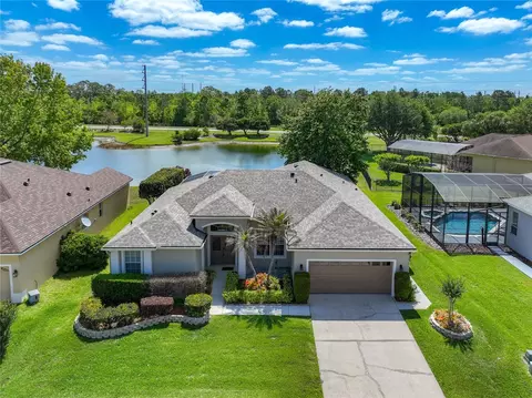 9334 Whispering Meadows Ln, Orlando, FL 32825