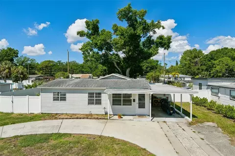 7210 14th St N, Saint Petersburg, FL 33702