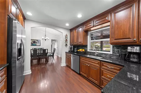 Kitchen - 2094 Camelot Blvd, Saint Cloud, FL 34772 photo 7 of 8