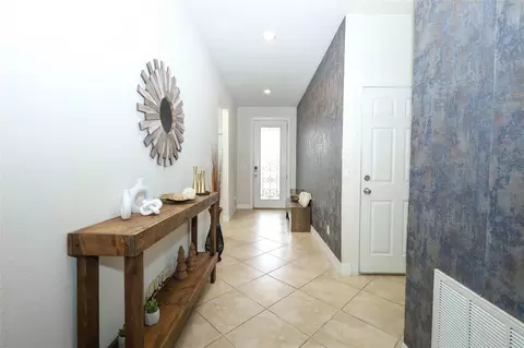 Entry Way - 2190 Bur Oak Blvd, Saint Cloud, FL 34771 photo 2 of 2