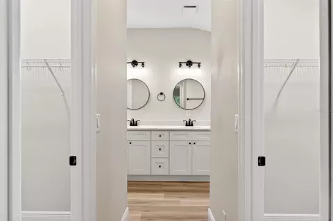 Entry Way - 2132 Pine Meadows Golf Course Rd, Eustis, FL 32726 photo 3 of 9