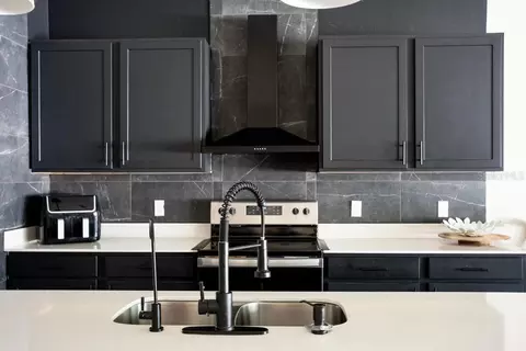 Kitchen - 1631 Groveline Rd, Saint Cloud, FL 34771 photo 15 of 16