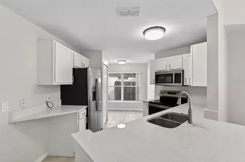 Kitchen - 3815 Kyle Dr, Saint Cloud, FL 34772 photo 3 of 4