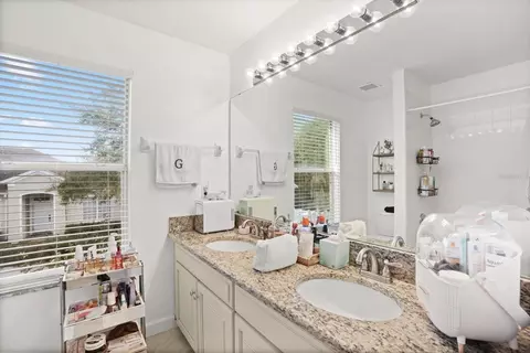 Bath - 248 Longhirst Loop, Ocoee, FL 34761 photo 3 of 4