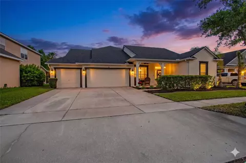 2243 Three Rivers Dr, Orlando, FL 32828