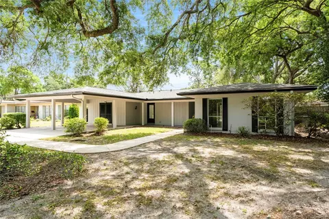 10403 Lake Carroll Way, Tampa, FL 33618