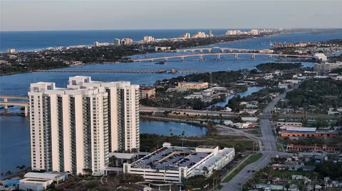 231 Riverside Dr #1110, Daytona Beach, FL 32117