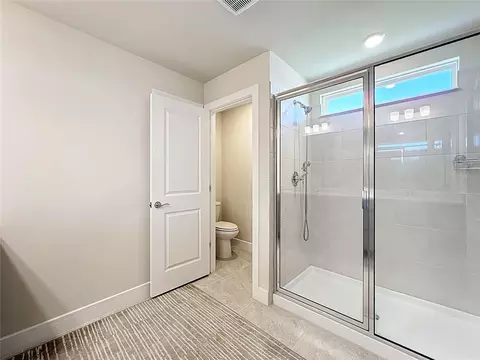 Bath - 1868 Groveline Rd, Saint Cloud, FL 34771 photo 5 of 6