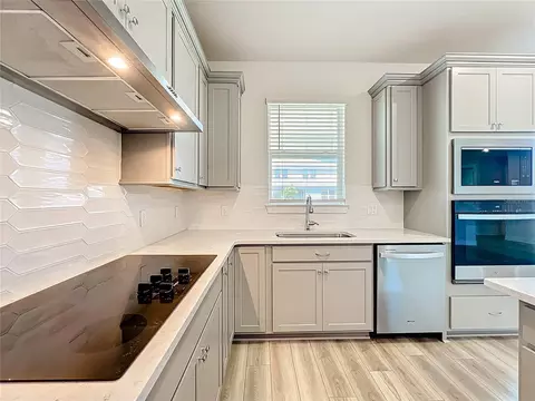 Kitchen - 1868 Groveline Rd, Saint Cloud, FL 34771 photo 3 of 6