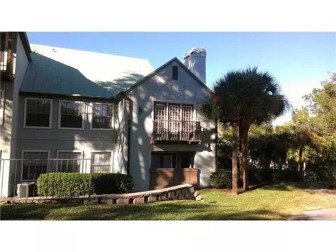249 Afton Sq #211, Altamonte Springs, FL 32714