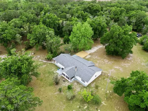 View/Area - 22726 Winterwillow Ln, Eustis, FL 32736 photo 2 of 10