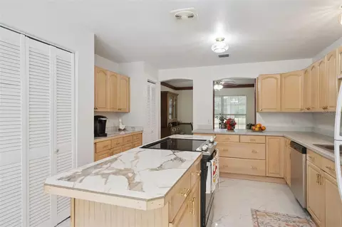 Kitchen - 22726 Winterwillow Ln, Eustis, FL 32736 photo 4 of 5