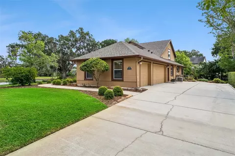 Exterior - 5203 Hammock Pointe Ct, Saint Cloud, FL 34771 photo 9 of 9
