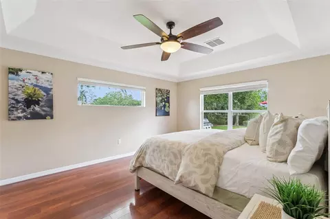 Bedroom - 5203 Hammock Pointe Ct, Saint Cloud, FL 34771 photo 2 of 5