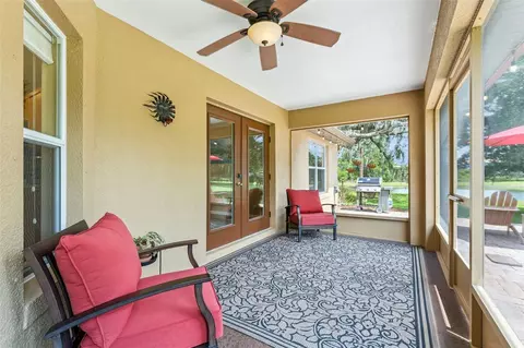 Exterior - 5203 Hammock Pointe Ct, Saint Cloud, FL 34771 photo 6 of 9