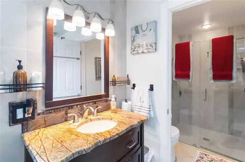 Bath - 439 Virginia Ave, Saint Cloud, FL 34769 photo 2 of 4