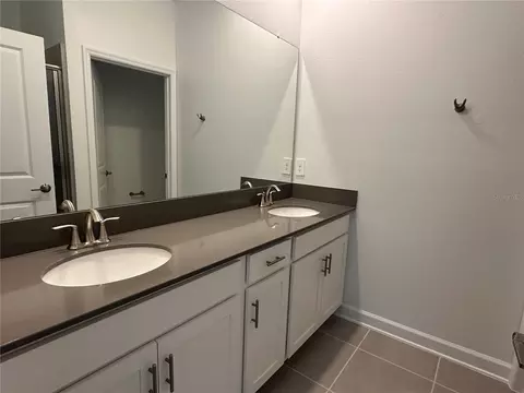 Bath - 3128 Addison Blvd, Saint Cloud, FL 34771 photo 3 of 4