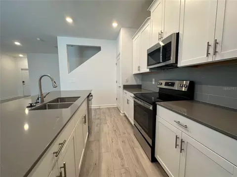 Kitchen - 3128 Addison Blvd, Saint Cloud, FL 34771 photo 4 of 5