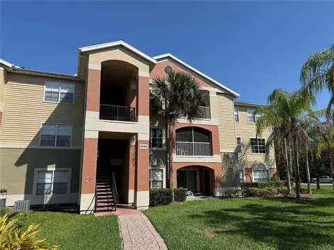 1950 Summer Club Dr #202, Oviedo, FL 32765