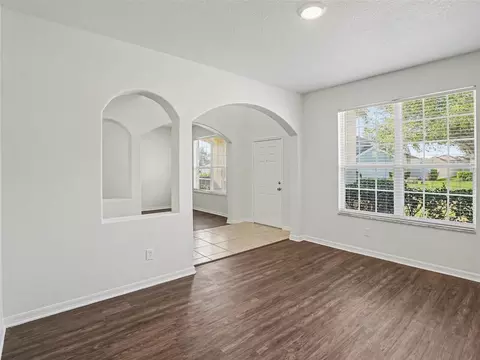Living - 609 Cimarosa Ct, Ocoee, FL 34761 photo 3 of 7