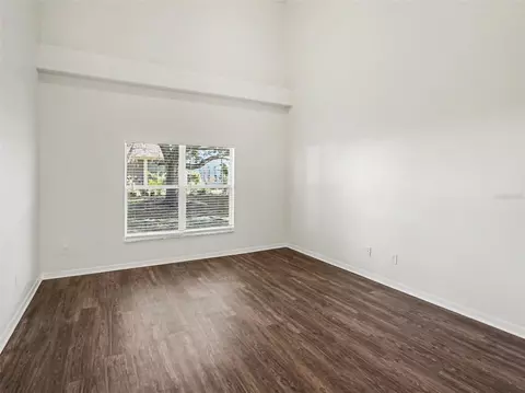 Living - 609 Cimarosa Ct, Ocoee, FL 34761 photo 1 of 7