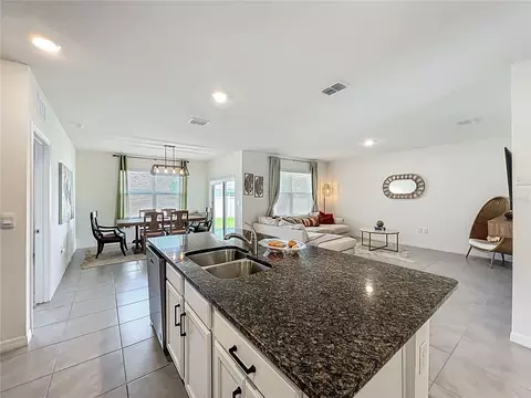 Kitchen - 3974 Mekong Ct, Saint Cloud, FL 34772 photo 4 of 6