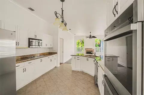 Kitchen - 8 Fox Cliff Way, Ormond Beach, FL 32174 photo 2 of 2