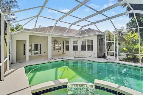Exterior - 8 Fox Cliff Way, Ormond Beach, FL 32174 photo 6 of 8