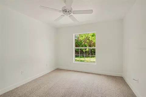 Bedroom - 8 Fox Cliff Way, Ormond Beach, FL 32174 photo 2 of 10