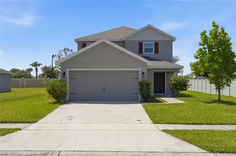 Exterior - 4571 Calumet Dr, Saint Cloud, FL 34772 photo 2 of 8