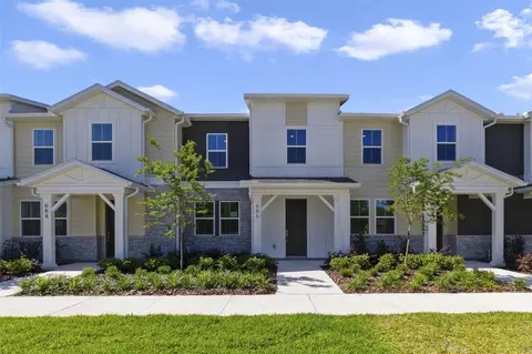 686 Lola Ln, Oviedo, FL 32765