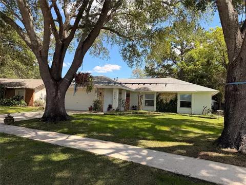 9504 Cannon Dr, Orlando, FL 32817