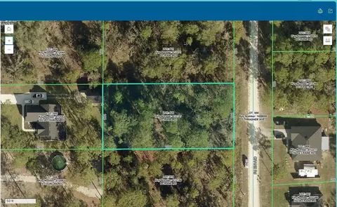 16255 Crane Rd, Weeki Wachee, FL 34614