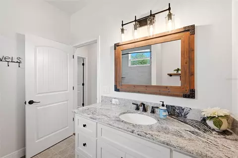 Bath - 6990 Buckhorn Trl, Saint Cloud, FL 34771 photo 2 of 3