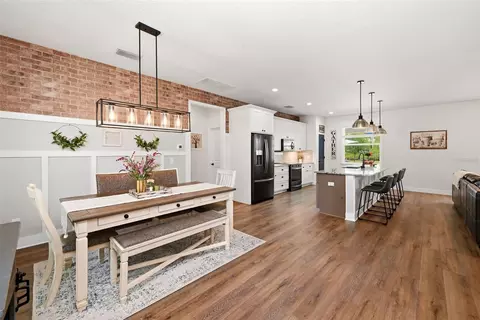 Dining - 6990 Buckhorn Trl, Saint Cloud, FL 34771 photo 1 of 4