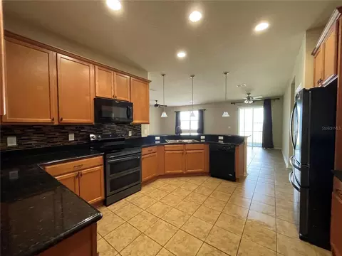 Kitchen - 10026 Weathers Loop, Clermont, FL 34711 photo 1 of 3