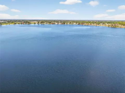 View/Area - 1741 Edgewater Dr, Mount Dora, FL 32757 photo 4 of 6